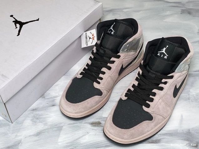 Powder Dirty Air Mid Jordan 1 Iridescent BQ6472-602 (W) 0801